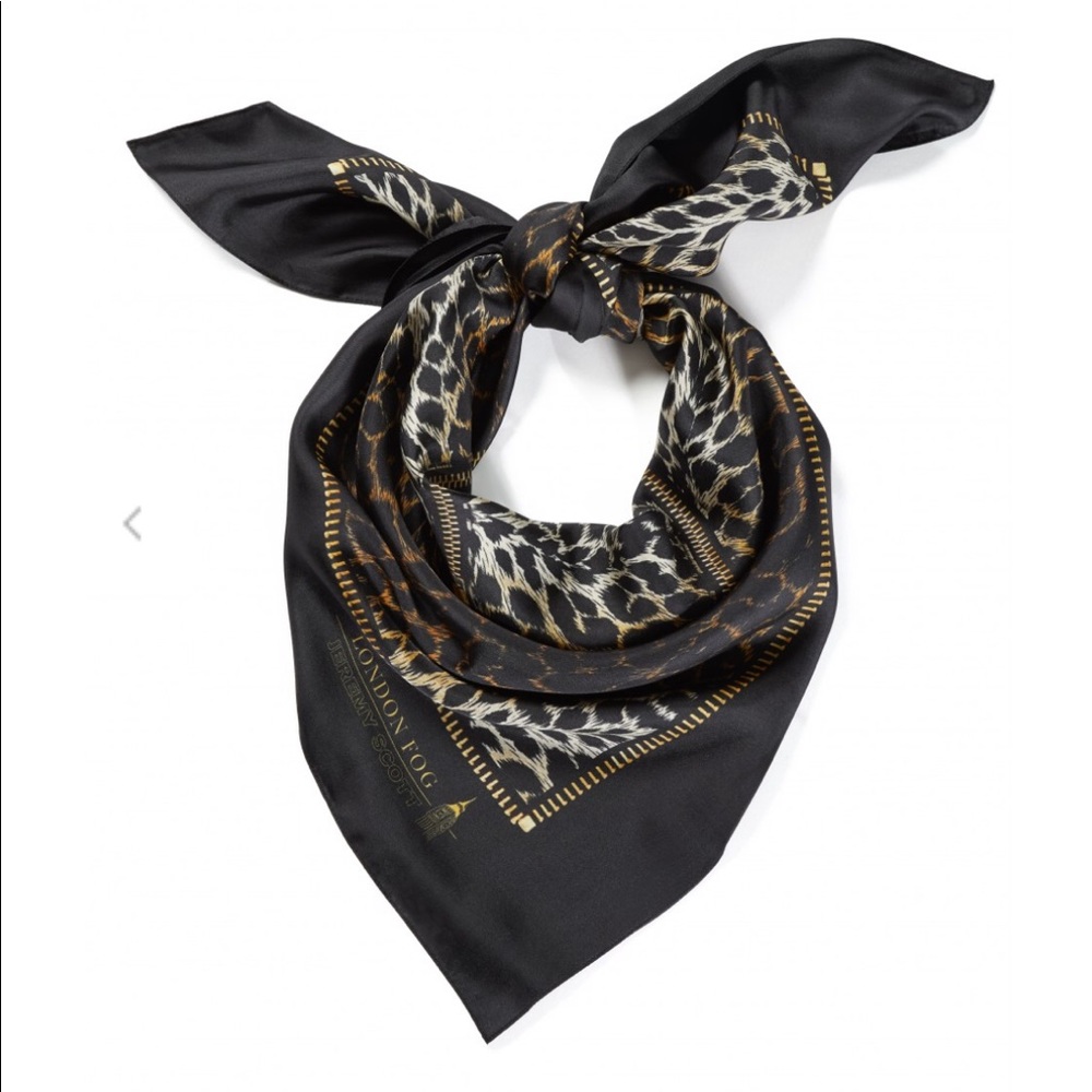 Zippered Leopard Square Scarf